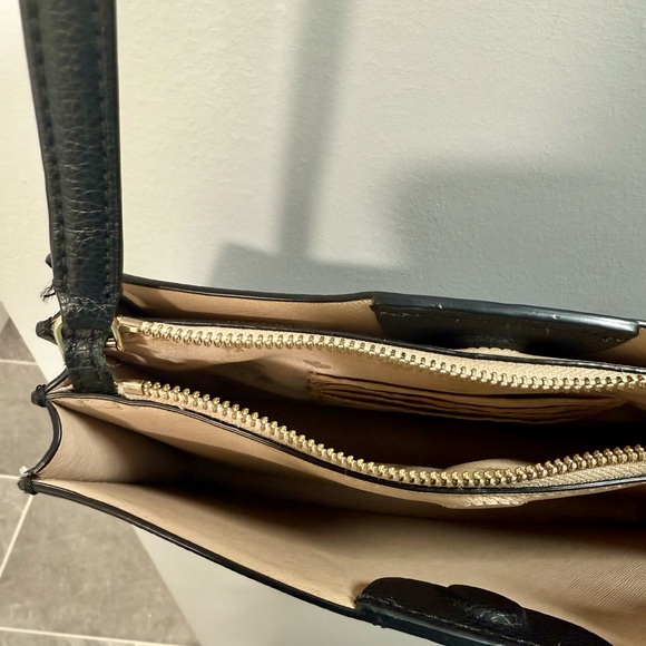 Kate Spade Crossbody - Picture 4 of 4